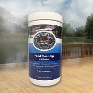 Pond clean-up packets with barley